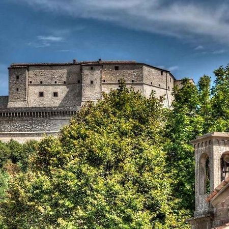 Arcobaleno Hotel San Leo Buitenkant foto